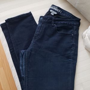 Curvy low rise skinny jeans